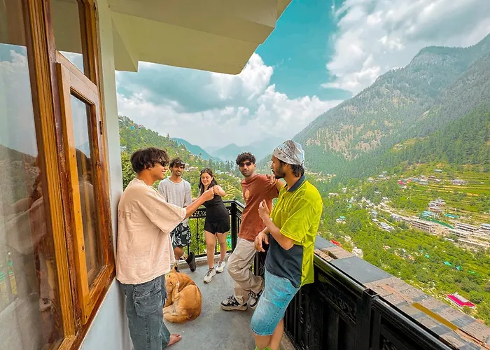 Young Monk Homestay Jibhi